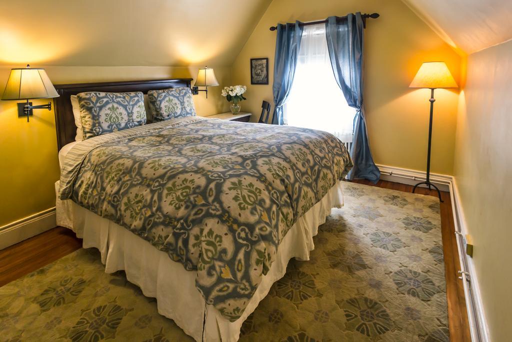The Bertram Inn Brookline Buitenkant foto